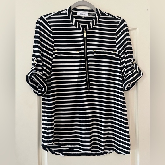 Calvin Klein Tops - Calvin Klein Black & White Striped Rayon Blend 3/4 Sleeve Blouse Women’s Medium